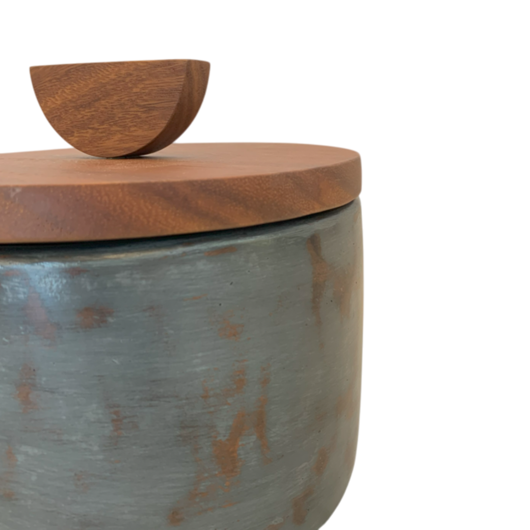 CAJA DE BARRO MEDIALUNA CH 0.20 DIAM. 0.2 X 0.15 X 0M