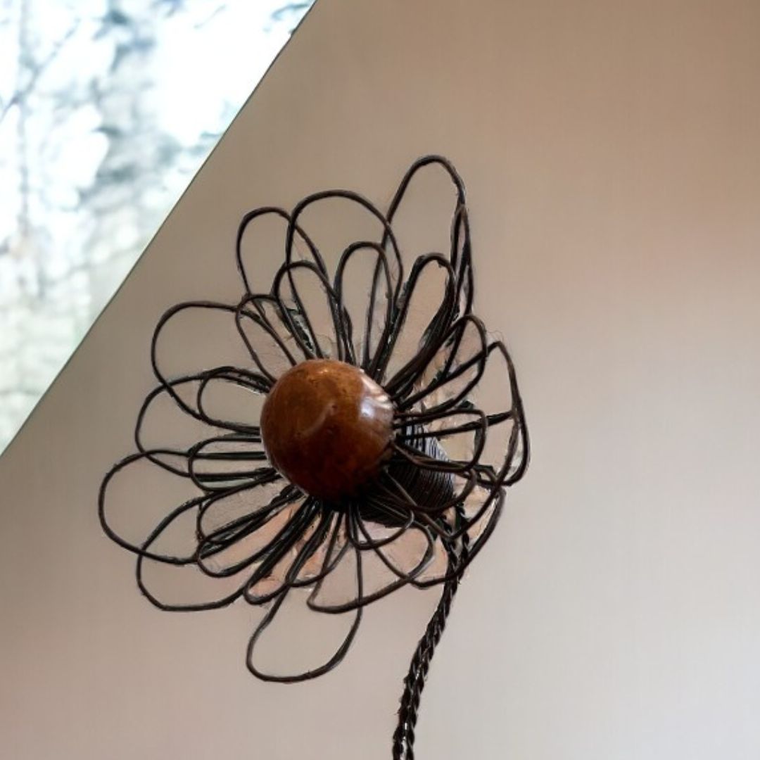 ESCULTURA DE MESA FLOR B