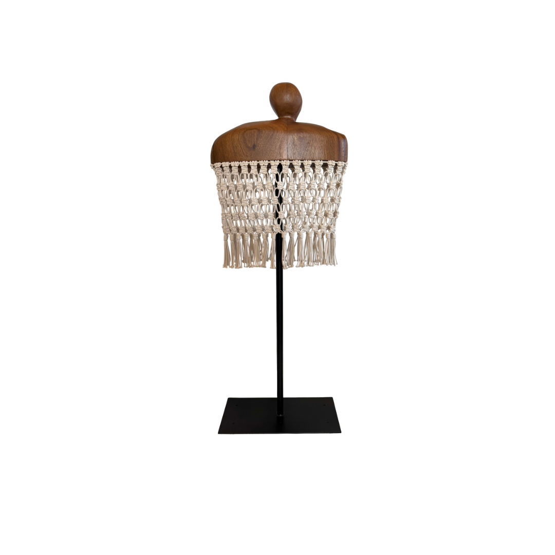 ESCULTURA MESTIZA 2 0.35 X 1.5 X 0.2 M