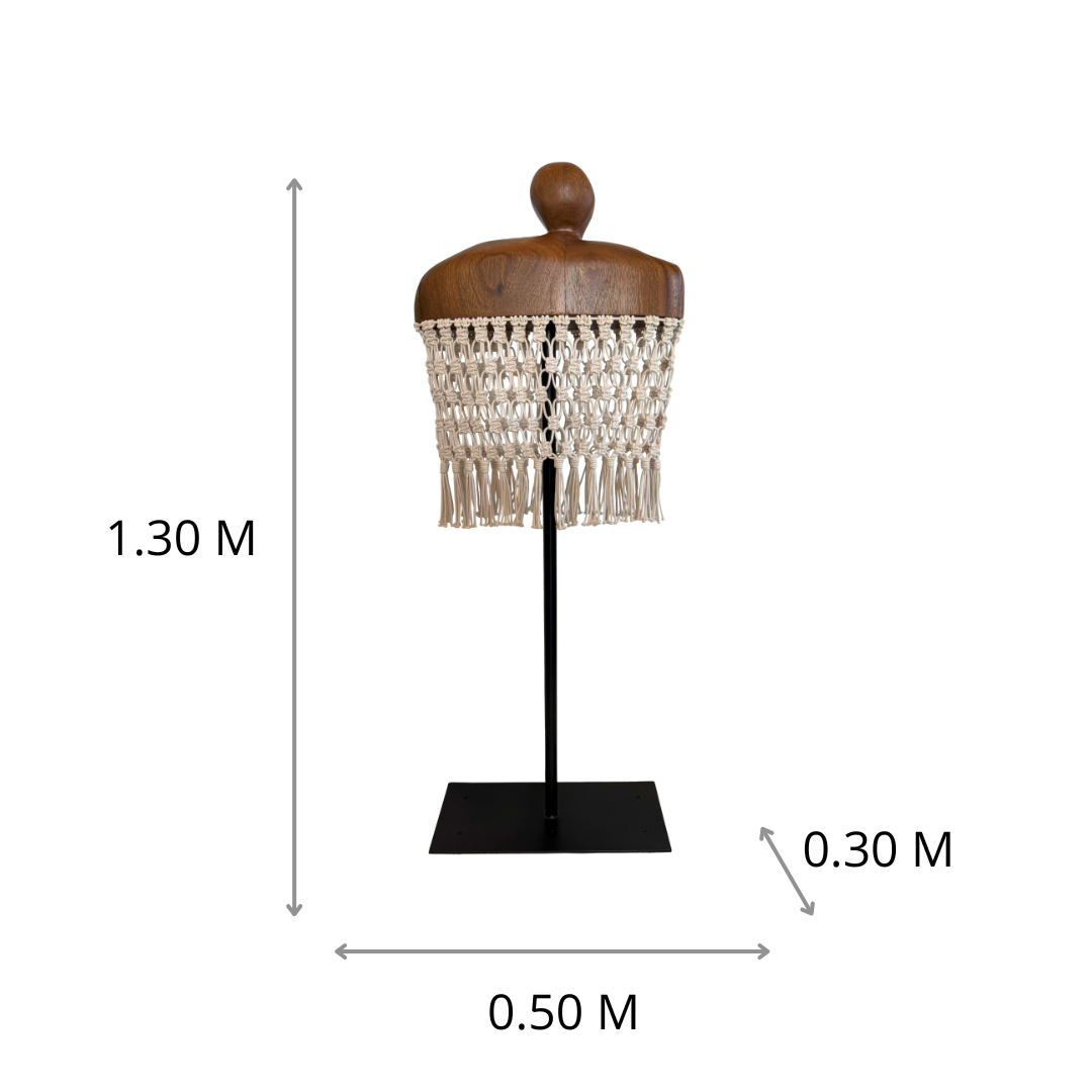 ESCULTURA MESTIZA 2 0.35 X 1.5 X 0.2 M