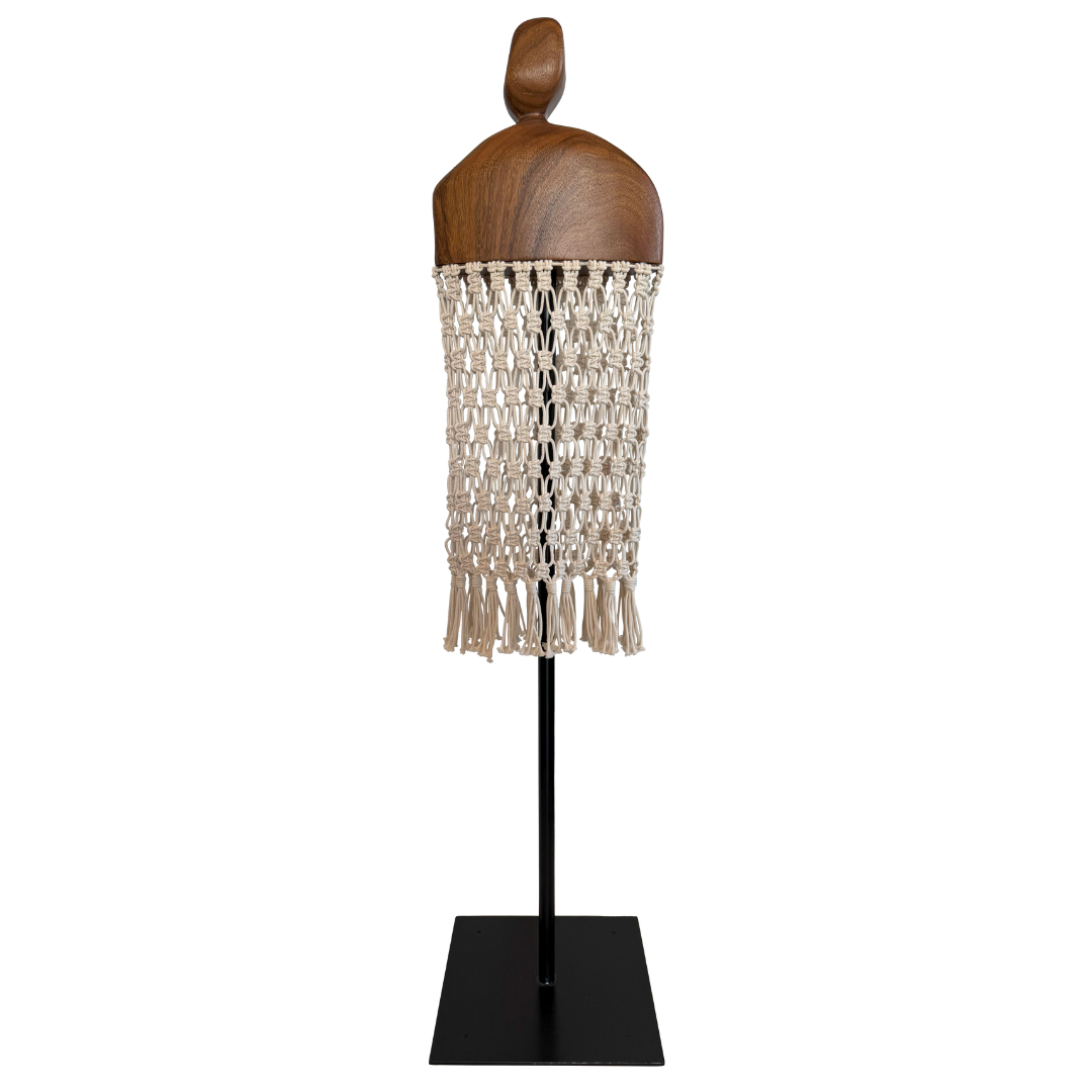 ESCULTURA MESTIZA 3 0.5 X 1.3 X 0.3 M